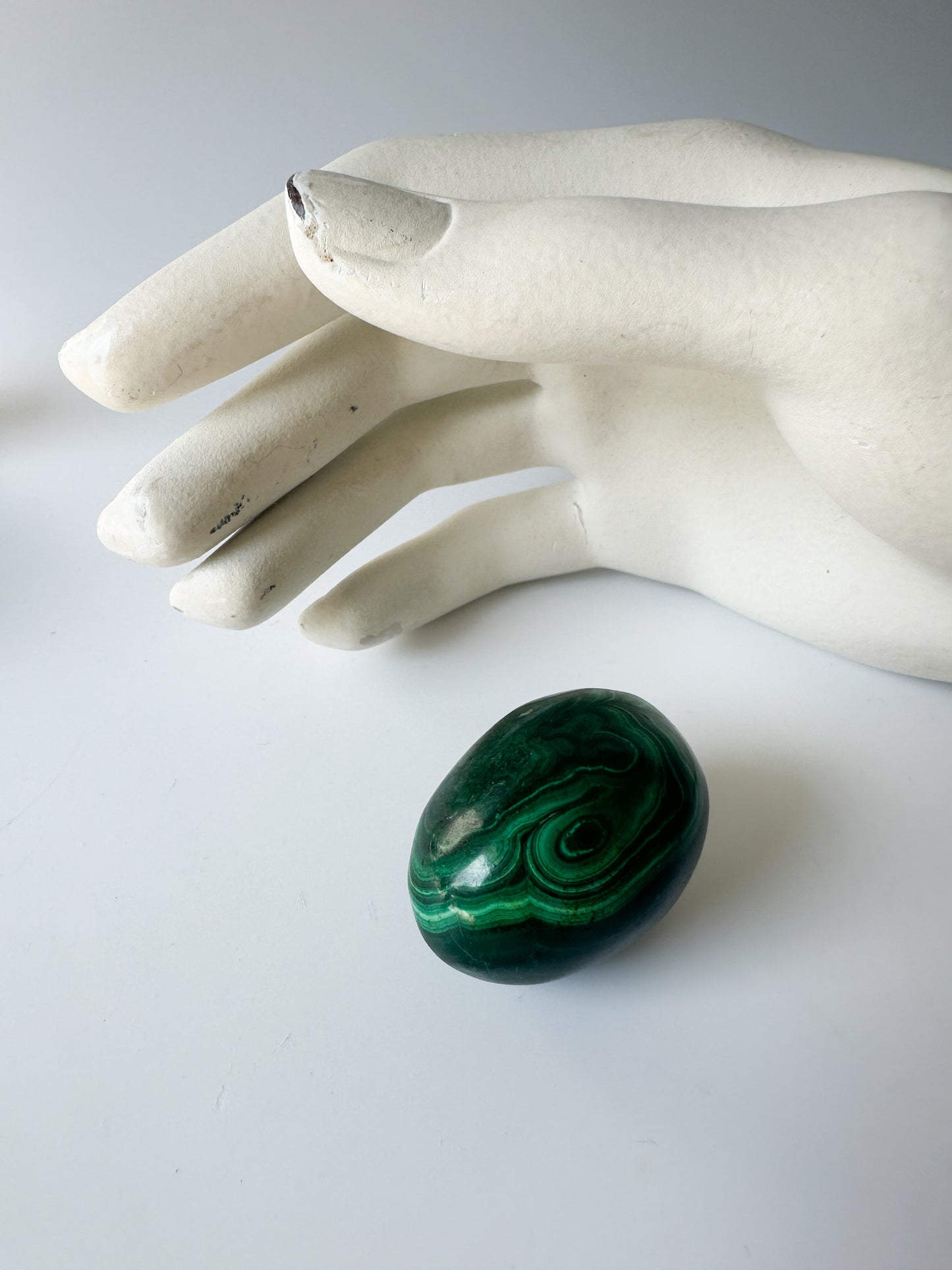 Genuine Malachite Egg - I (1.5"L x 1.125"W x 1.125"H)